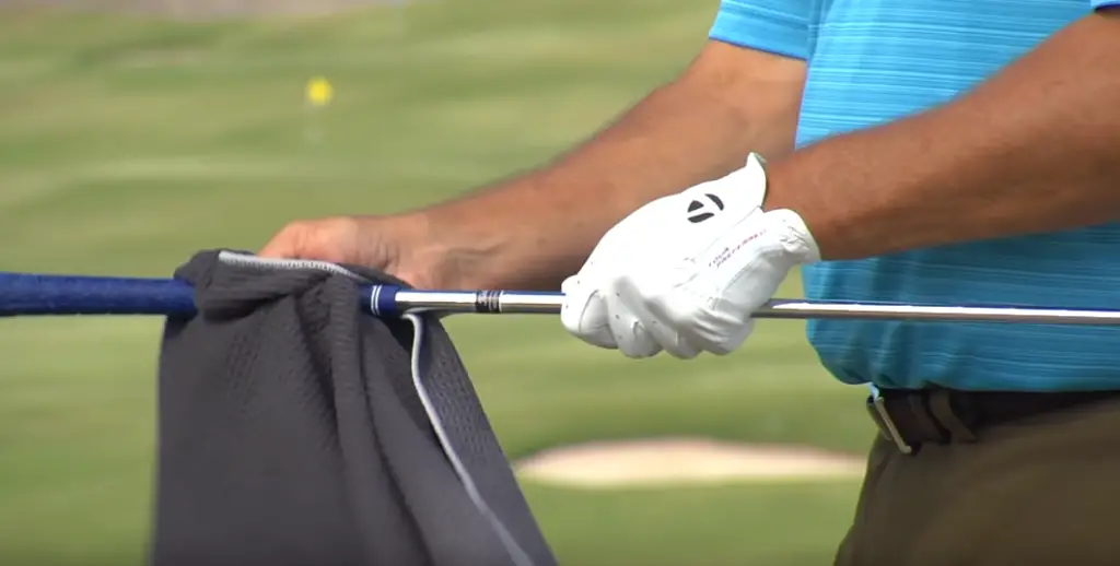 How To Clean Golf Grips Tutorial