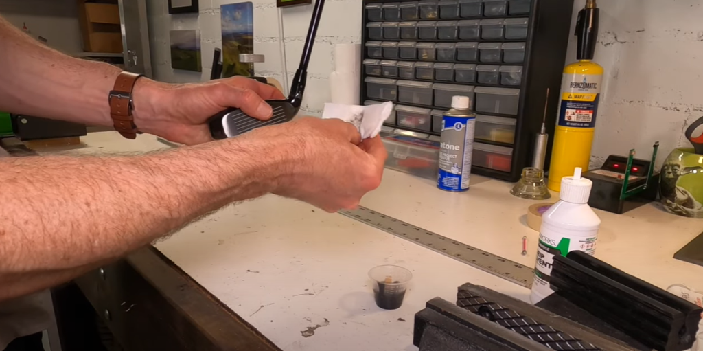 What do you cut graphite shafts with?